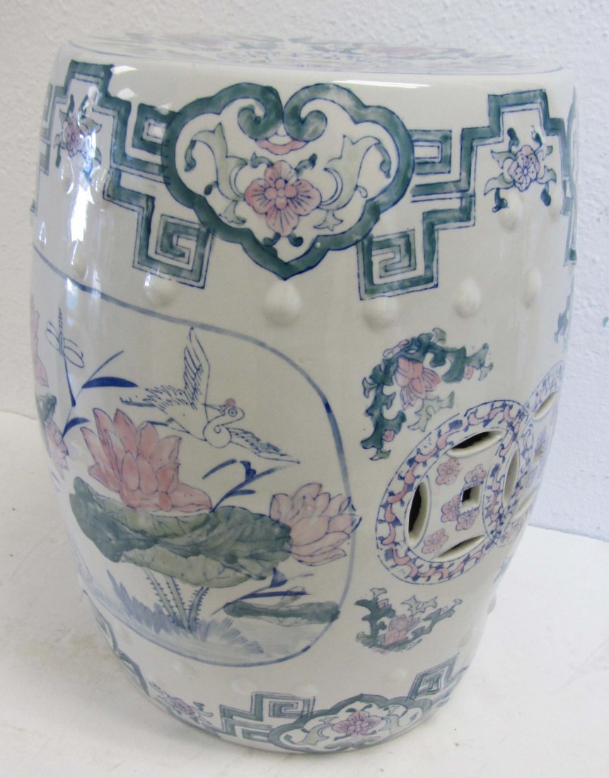Oriental style porcelain garden seat: Oriental style porcelain garden seat 18 x 12 Auction Estimate 50-150