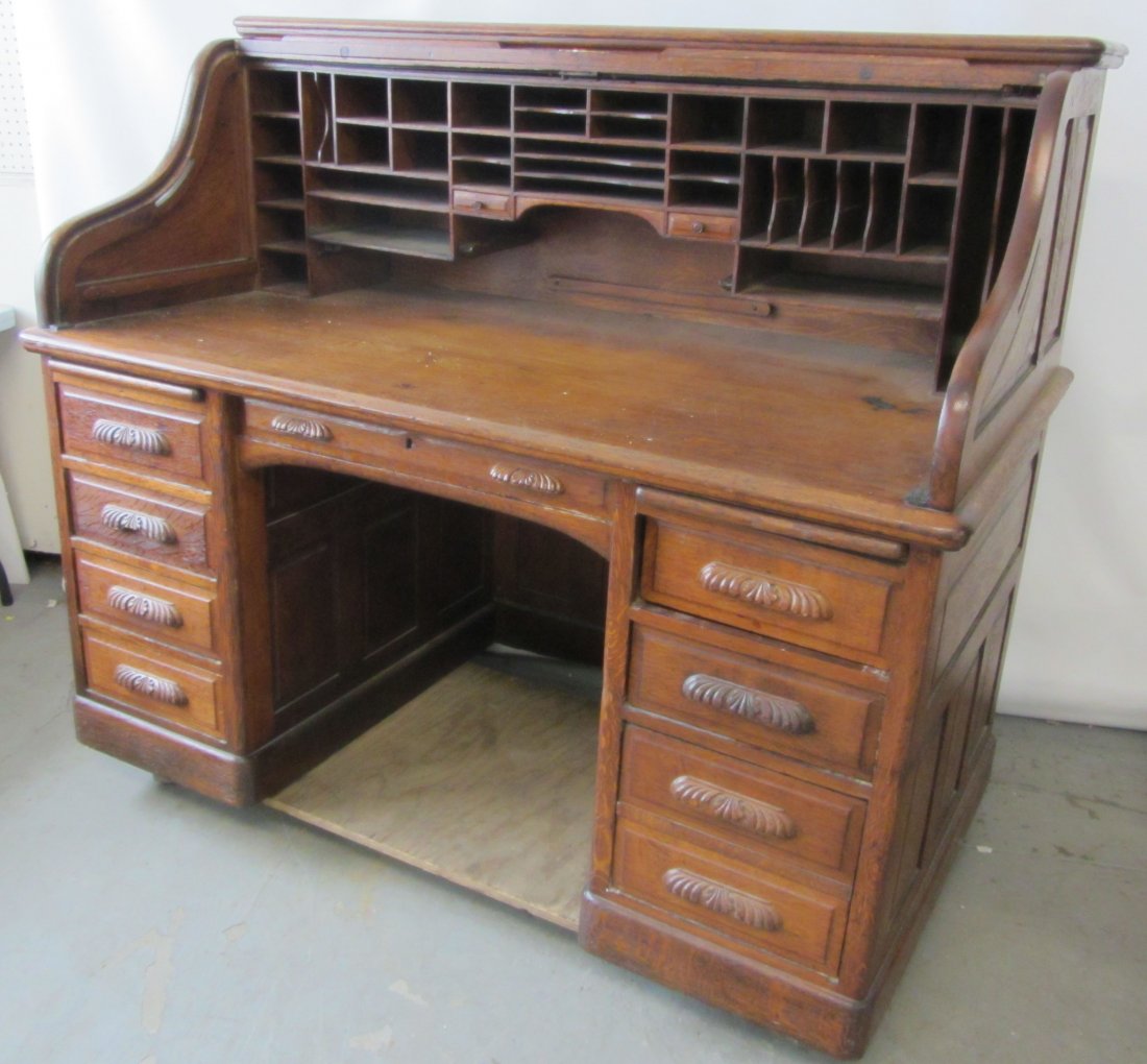 C1890 American QSO S roll top desk: C1890 American Quartersawn oak detail carved S roll top desk with raised panels 50 x 60 x 34 Auction Estimate 1000-2000