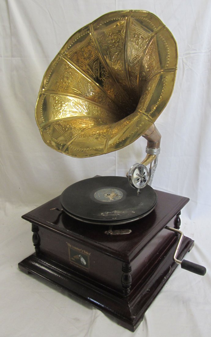 Reproduction Victor phonograph with tin horn: Reproduction Victor phonograph with tin horn 25"h Auction Estimate 250-450