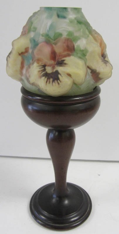 19th C. Puffy Pairpoint boudoir lamp: 19th C. Puffy Pairpoint boudoir lamp 10 1/2"h Auction Estimate 350-700