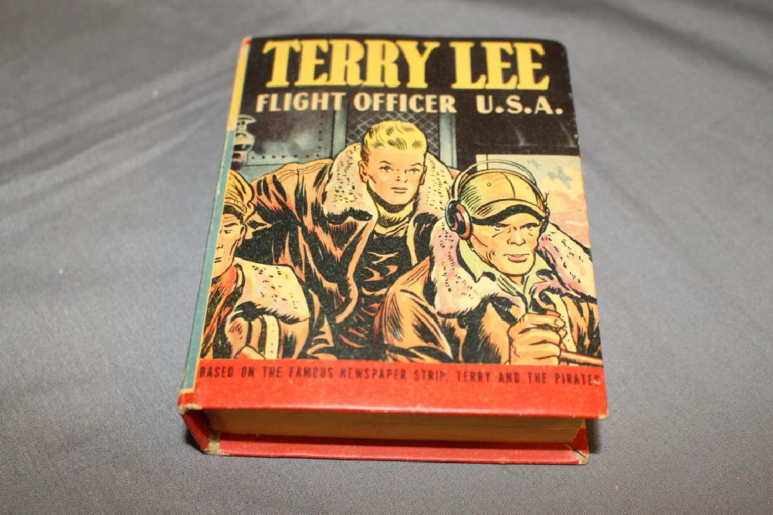 Terry Lee Flight Officer USA: big little book 1940's excellent condition, unread & crisp white pages
