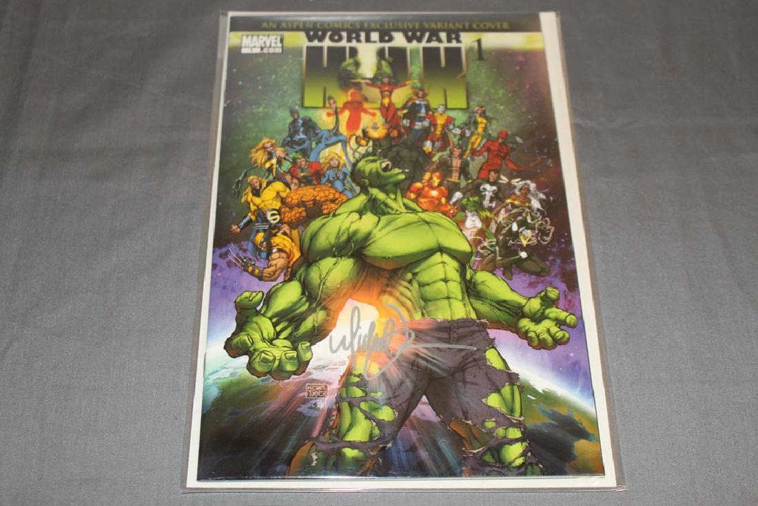 WW Hulk #1 Aspen variant signed by Turner: World War Hulk #1 Aspen variant signed by Michael Turner 9.8-9.9
