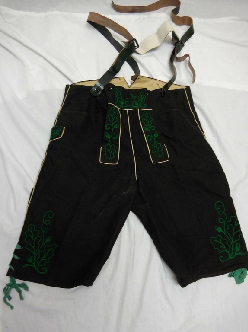 Men's Vintage Wool Embroidered Lederhosen: Wool with green embroidery and suspenders, approx. 35 waist, missing one button
