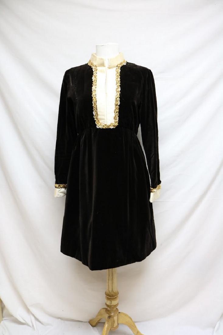 1960s Teal Traina Velvet Dress (1 of 4)