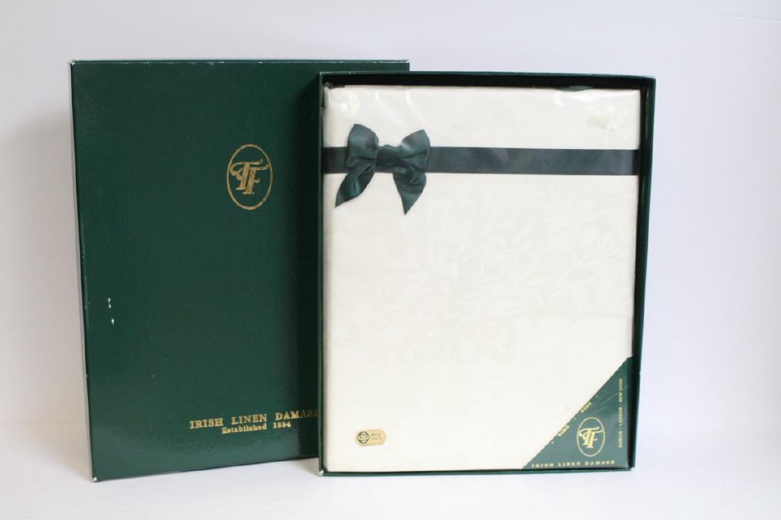 Vintage deadstock Irish Linen Damask Tablecloth (1 of 3)