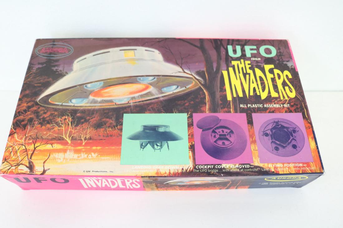 UFO from The Invaders by Aurora, 1968 (1 of 4)