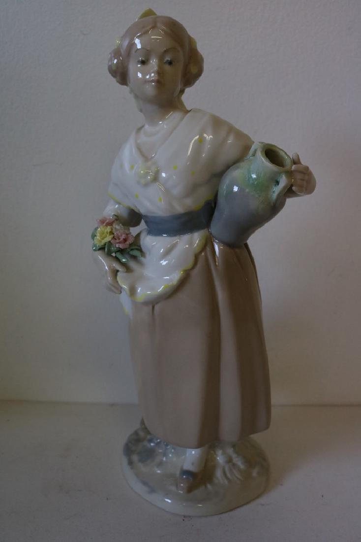 D'Avjla Hand painted made in Spain, Rex Valencia, Girl: approx. 10 3/4 inches