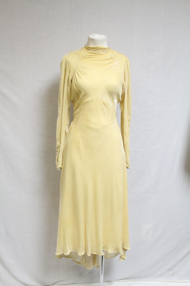 1930s Silk Velvet Wedding Gown (1 of 4)