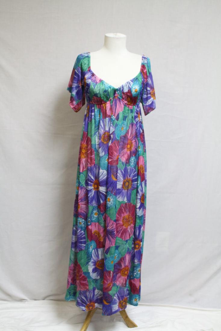 1970s Bonwit Teller Floral Dress (1 of 4)