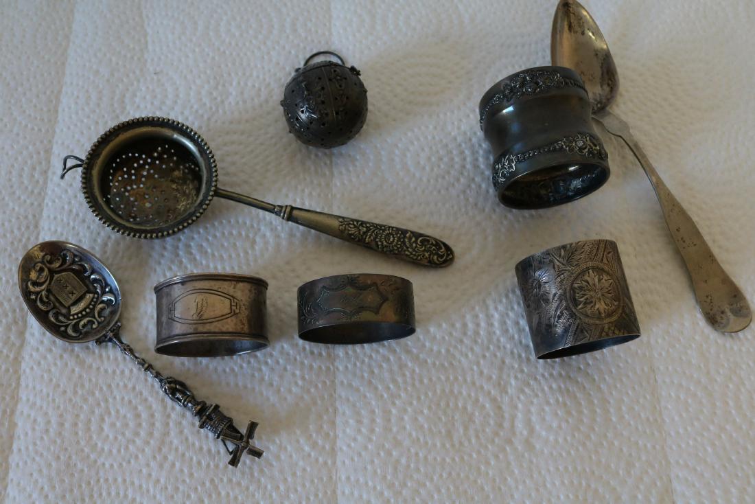Lot Victorian Tea Strainers, Napkin Rings & more: 8 piece lot