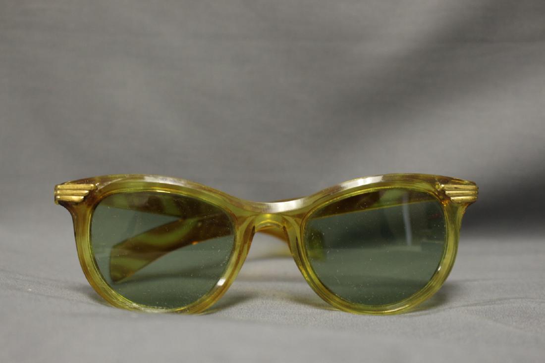 1950s Tortoise Shell Sunglasses (1 of 5)