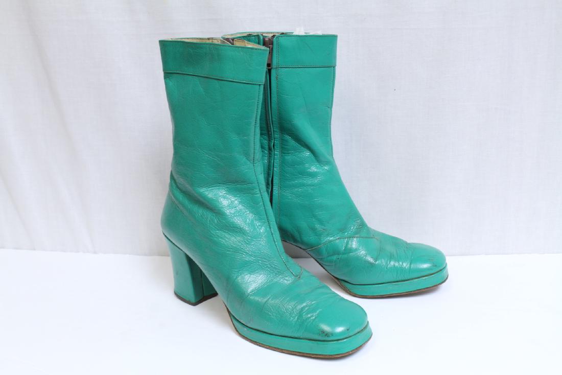 Sutton East Vintage 1960 Disco Boots in Brite Green: made in Italy for Bloomingdales, size 8, worn condition, 3 inch heels