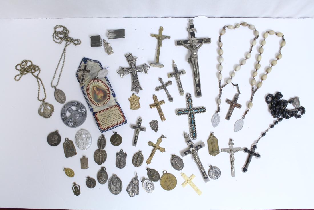 Lot of Vintage & Antique Religious Crosses & Icons (1 of 5)
