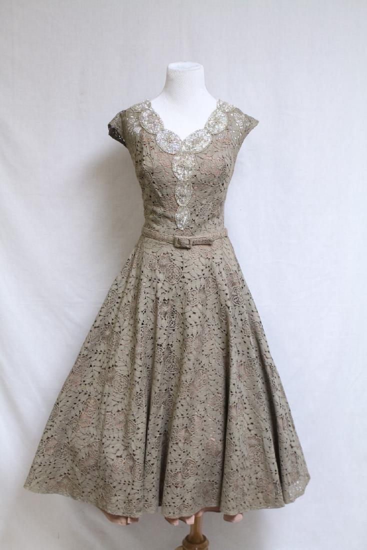Vintage 1950s Beige Lace & Sequin Dress: cotton lace fabric, attached rayon lining, great condition with scattered foxing spots, see photos. 40 bust/30 waist