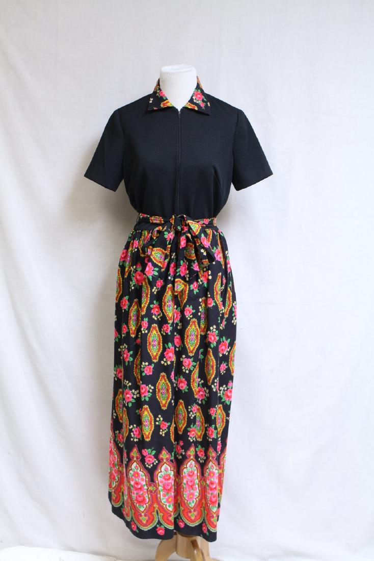 Vintage 1970s Rose Print Maxi Dress (1 of 4)