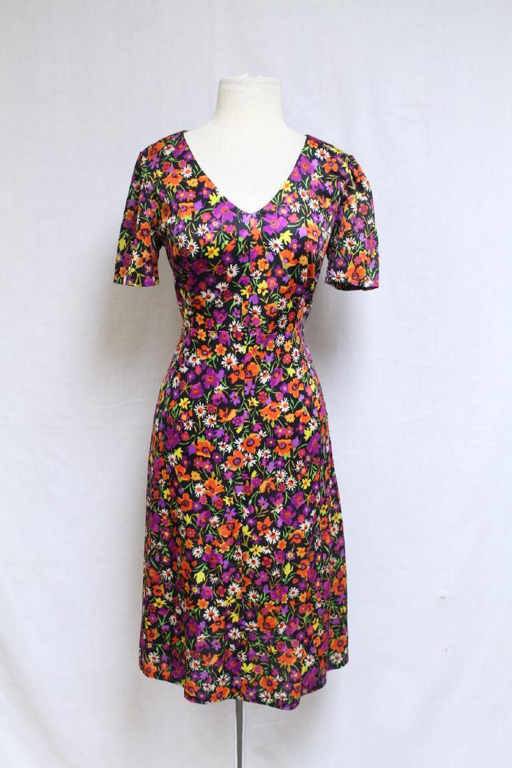 Vintage 1970s Black Floral Dress: polyester jersey fabric, great condition - 40 bust/33 waist