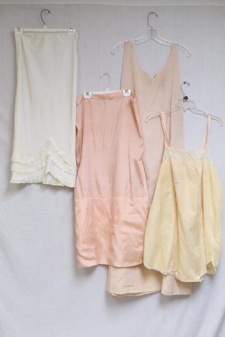 Vintage Lot of 4 Lingerie Pieces (1 of 12)
