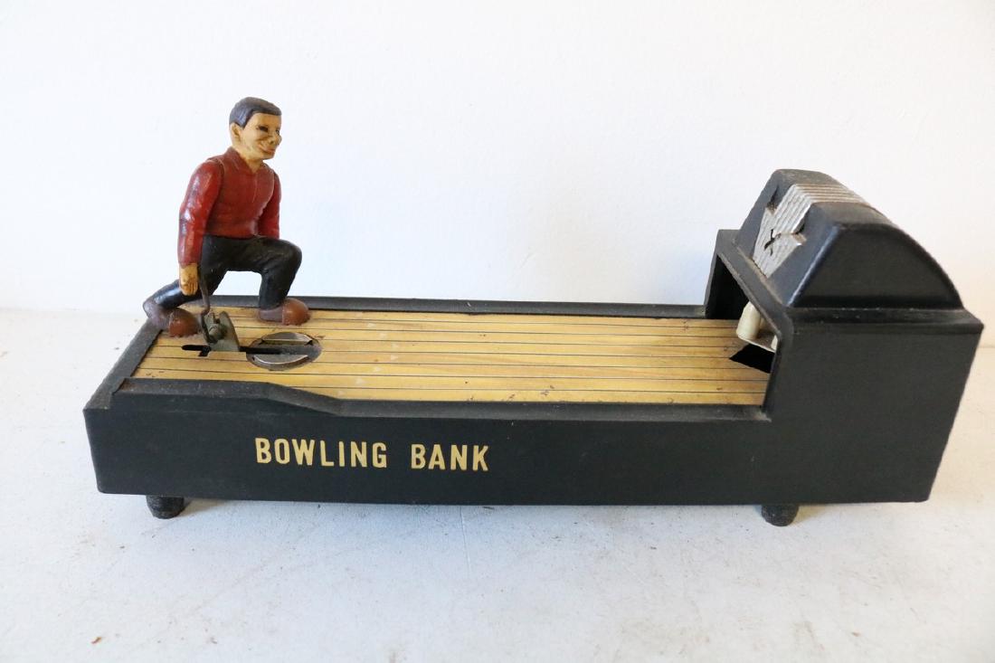 Mid-Century Vintage Battery Op. Bowling Bank (1 of 6)