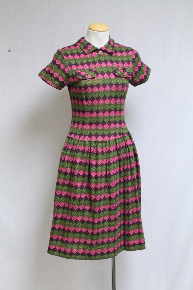 Vintage 1960s Green & Pink Argyle Knit Dress: acrylic knit fabric, good condition - small fray near bottom button eye, see photos. 32 bust/27 waist