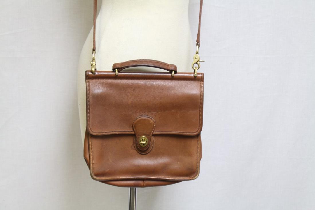 Vintage 1980's Coach Willis Bag (1 of 5)