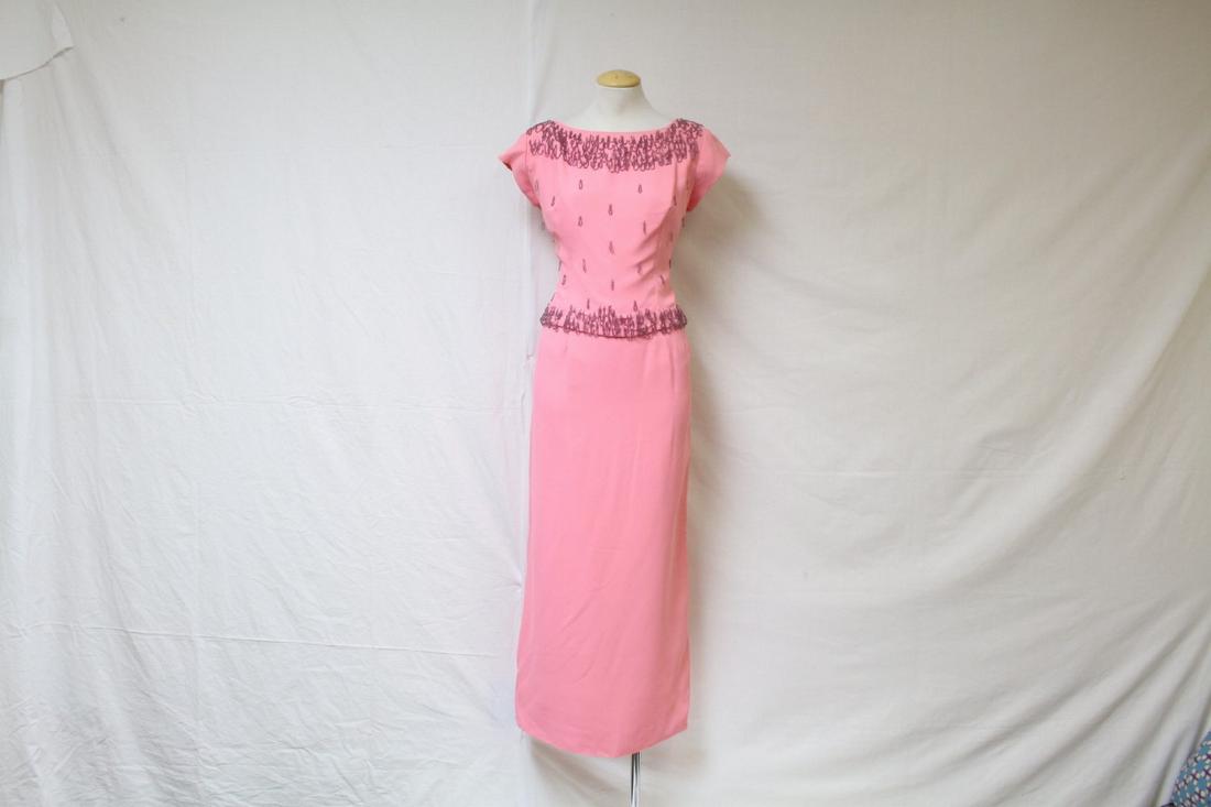 Vintage 1960s Hot Pink Beaded Dress (1 of 4)
