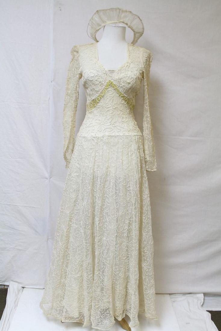 Vintage 1930s Soutache Wedding Gown: soutache net fabric, fully lined, good condition - small seam separation on shoulder, very minor overall yellowing. See photos. 34 bust/26 waist