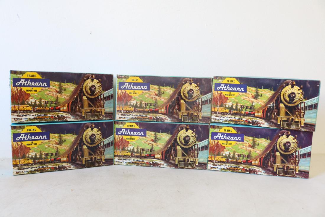 Lot of Ahearn H.O. Scale Trains in boxes: Box #1275, 1404, 5521, 1345, 5487, & other