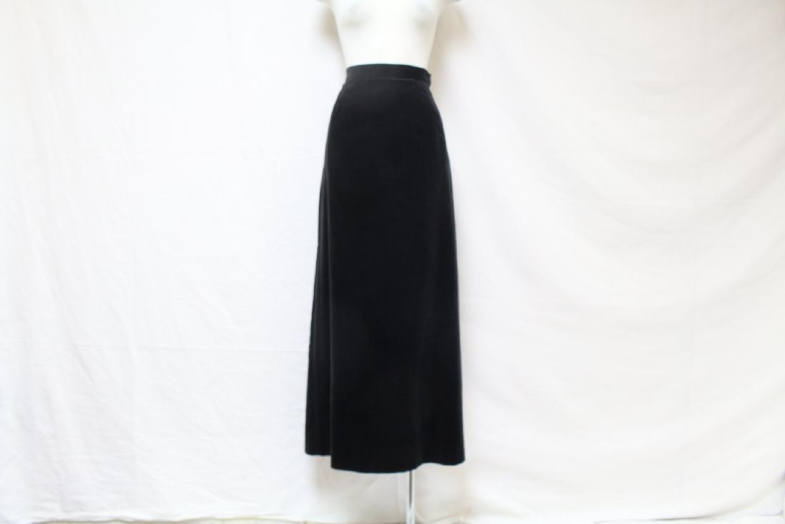Vintage 1970s Talbots Velveteen Maxi Skirt: cotton velveteen fabric, fully lined, great condition - 28 waist/41 length