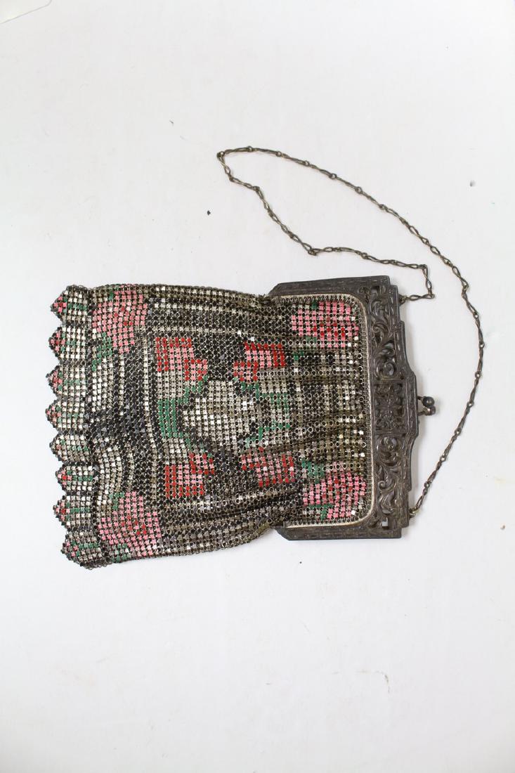 Vintage 1920s Enamel Chainmail Purse (1 of 6)