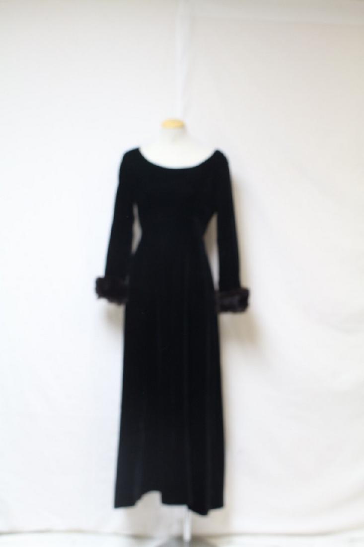Vintage 1970s Velvet Dress with Fur Cuffs: rayon velvet, rabbit fur cuffs, good condition - 38 bust/28 waist/56 length