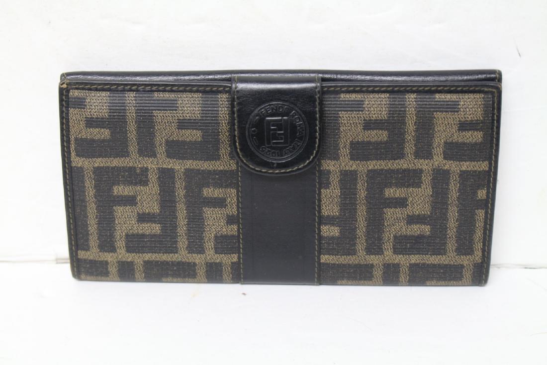 Vintage Fendi Logo Wallet (1 of 6)