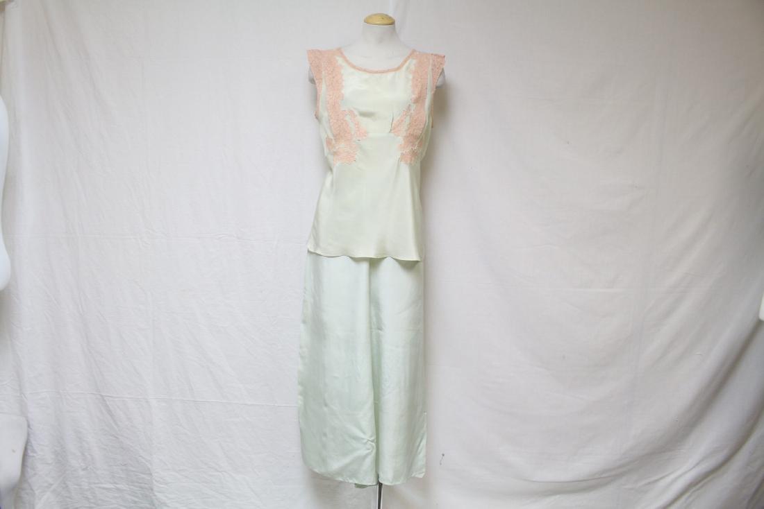 Vintage 1940s Celedon Green Pajama Set (1 of 6)