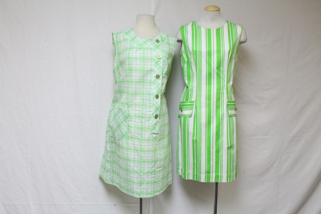 Vintage 1970s Lot of Green Shift Dresses (1 of 4)