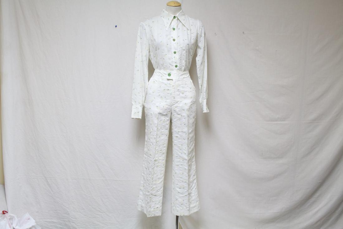 Vintage 1970s White & Green Pants Outfit: flocked seersucker cotton blend fabric, great condition - 36 bust/30 waist/27 inseam