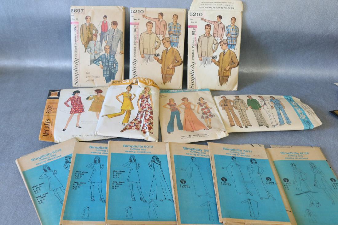 Vintage 1960/70's Dress Pattern Lot, Men's & Women's (1 of 5)