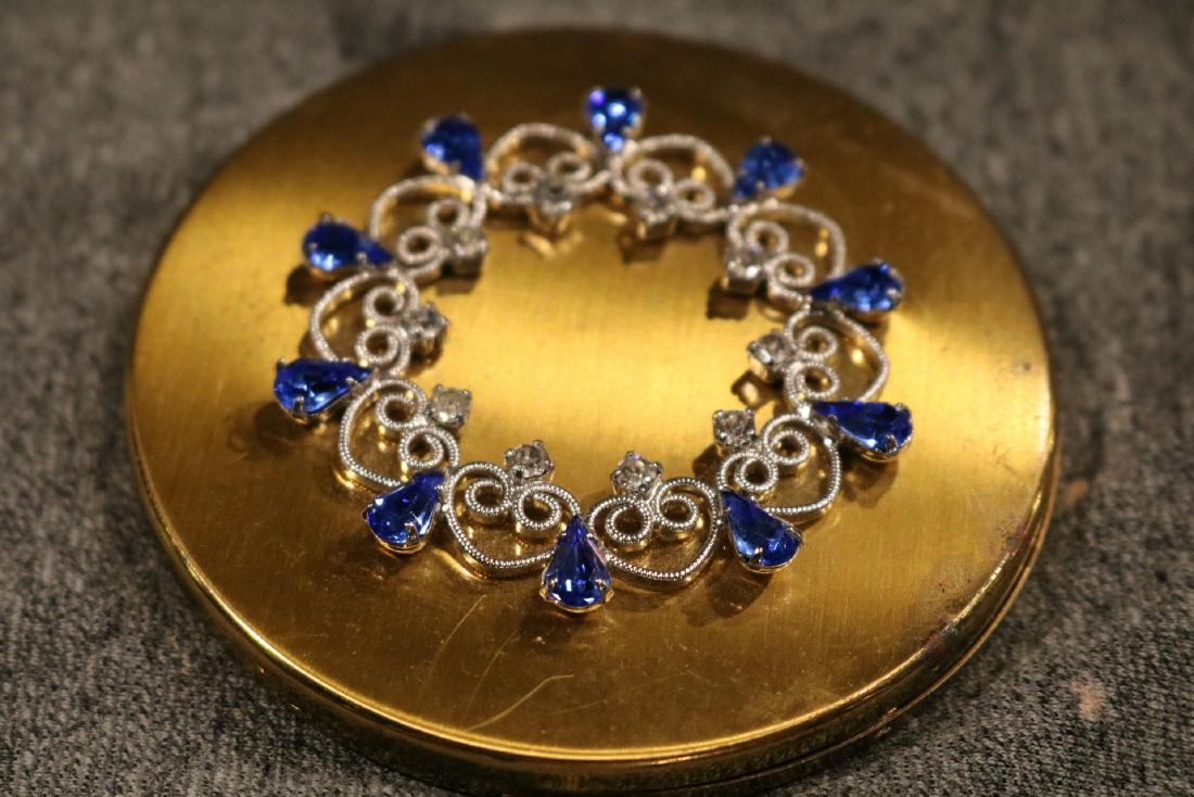 Vintage Elgin American USA Goldtone Compact (1 of 6)