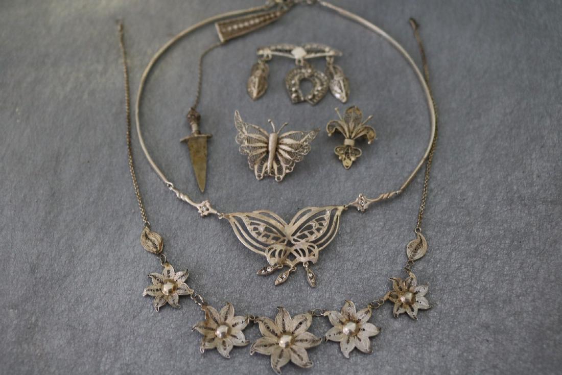Vintage Sterling Silver Filagree Jewelry Lot of 6: Ss butterfly w/rhinestones choker, multi floral necklace, butterfly pin, shoe pin, dagger pin, fleur de lis pin,, all in great condition