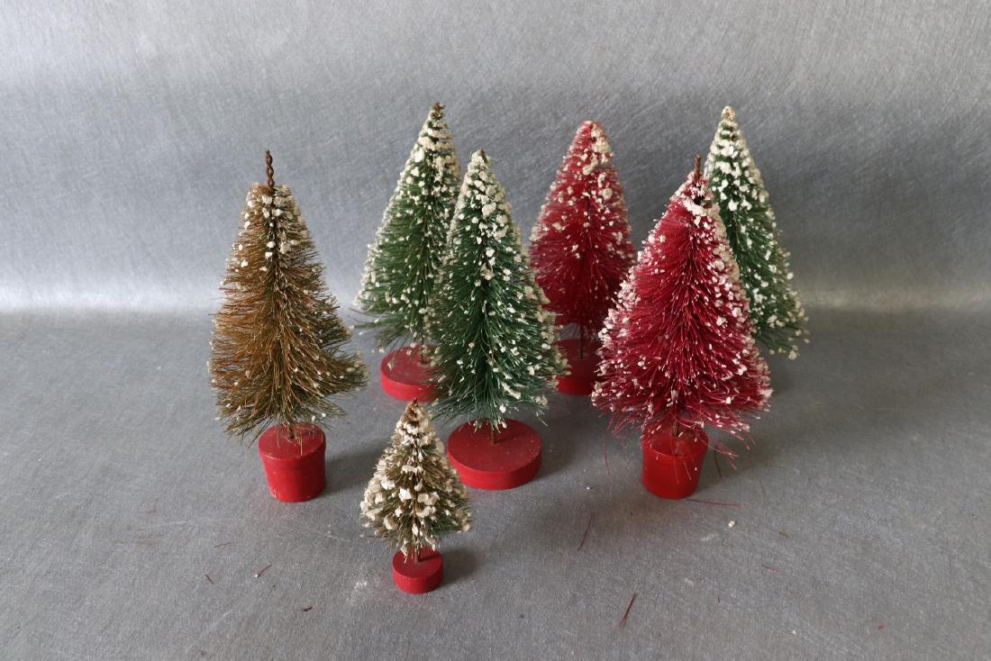 Vintage Lot of 7 Bottle Brush Trees (1 of 3)