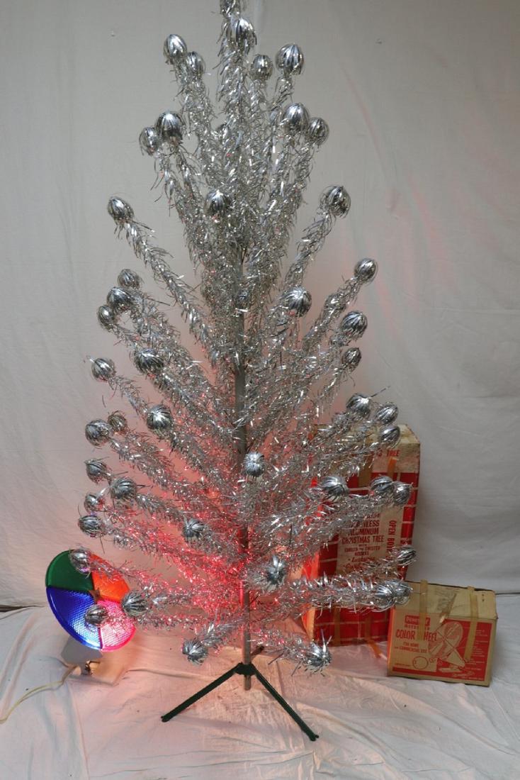 aluminum christmas tree