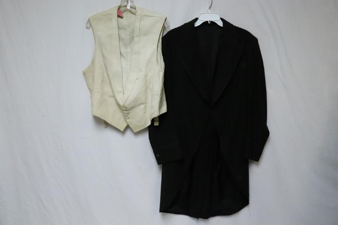 Early Men's Wool Hudson Tuxedo Jacket and  Vest (1 of 11)
