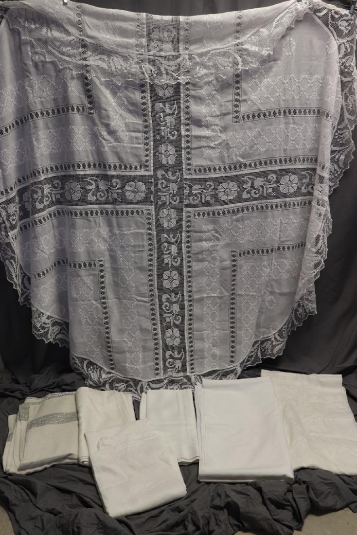 Large Lot Vintage White Tablecloths, Irish Linen, Filet (1 of 7)