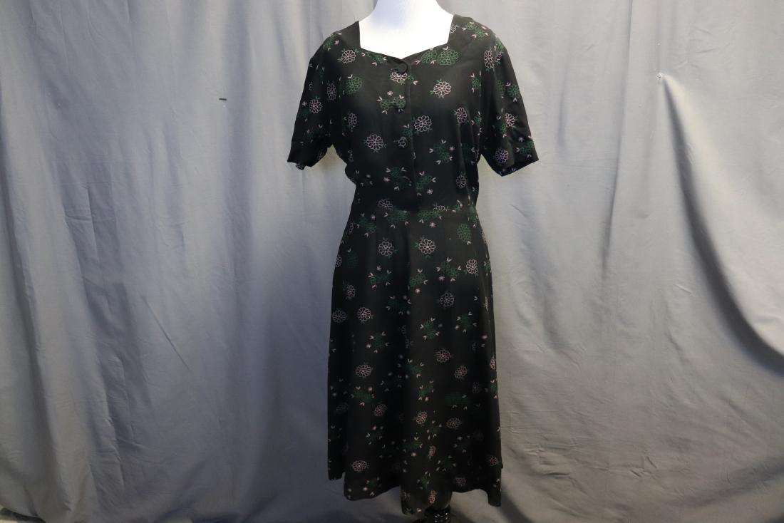 late 40's Shirt Waist Dress (1 of 8)