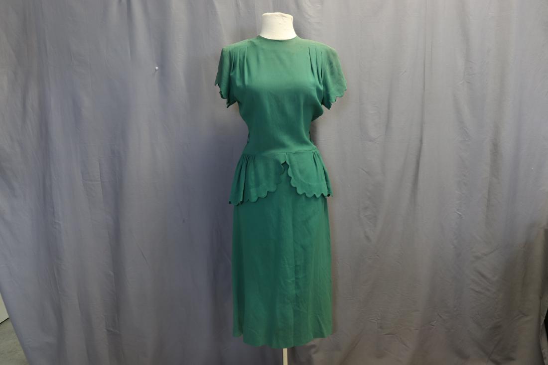1940's Evelyn Alden Green Rayon Dress (1 of 9)