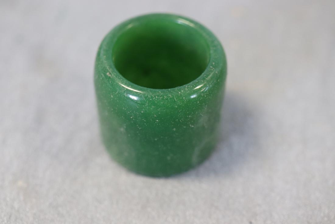 Vintage Asian Jade Thumb Ring (1 of 3)