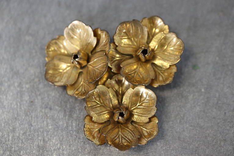 Vintage Shoe Clip, Gold Tone Roses Design