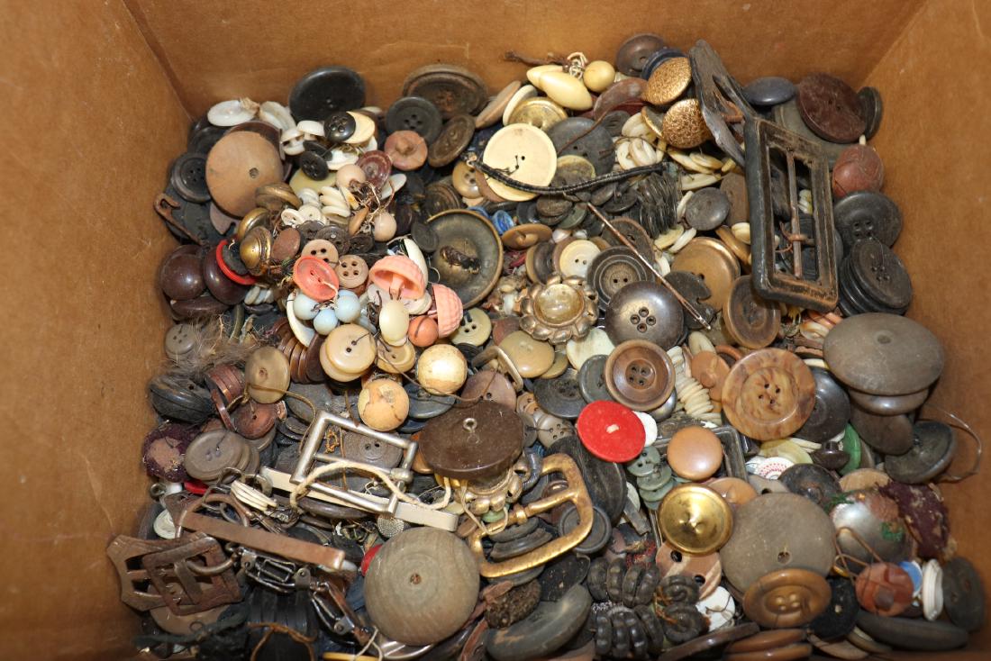 Large Assortment Vintage Buttons: Includes glass, wood, metal, covered buttons, a few buckles. As found, some soil