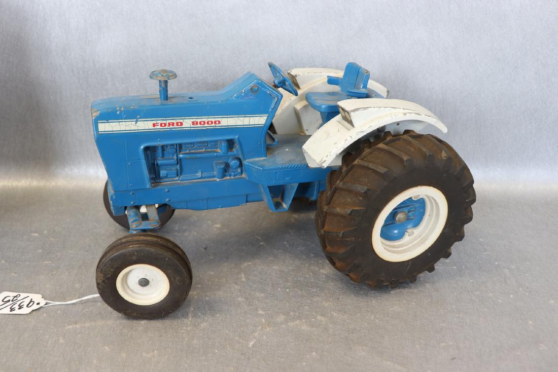 【アメリカン雑貨】ERTL FORD Ertl 1968 Ford 8000 Tractor