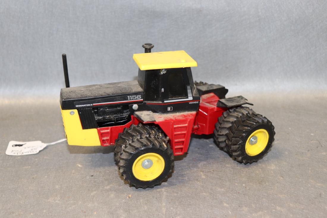 Versatile Designation 6 Tractor (1 of 5)