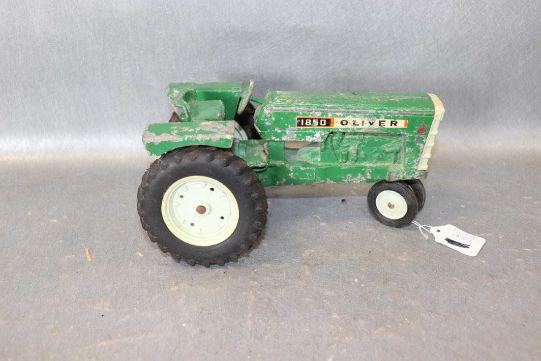 Oliver 1850 Tractor (1 of 5)