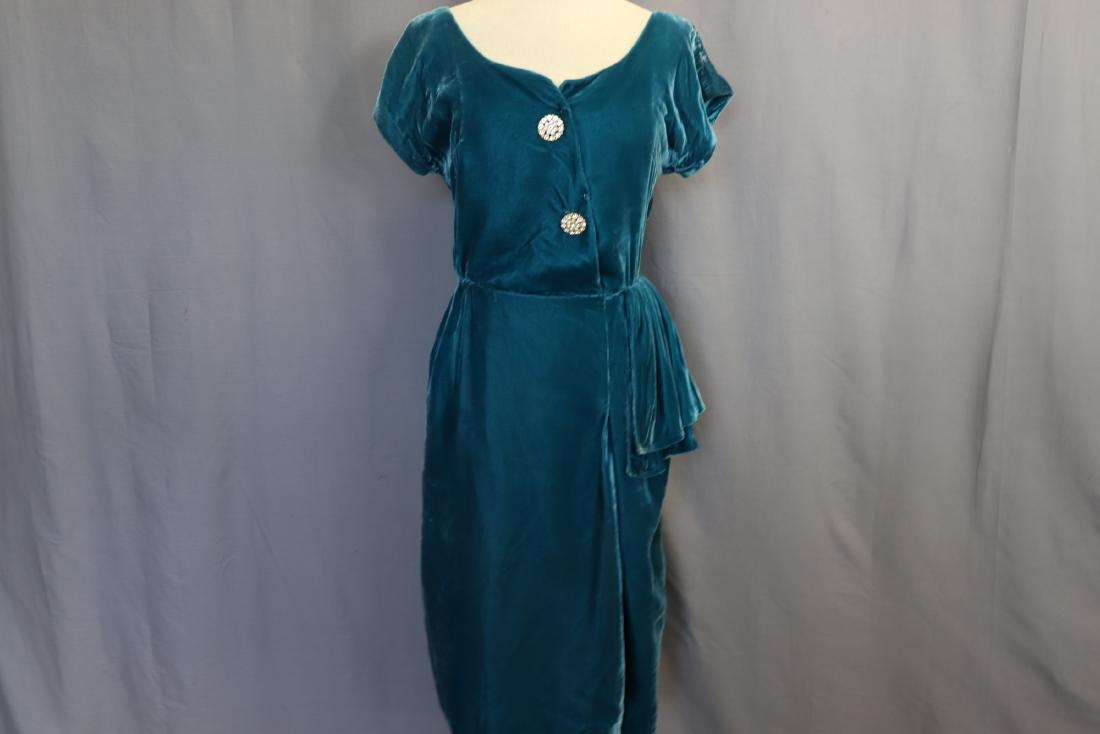 Vintage 1940 Turquoise Velvet Dress, Rhinestone Buttons (1 of 7)